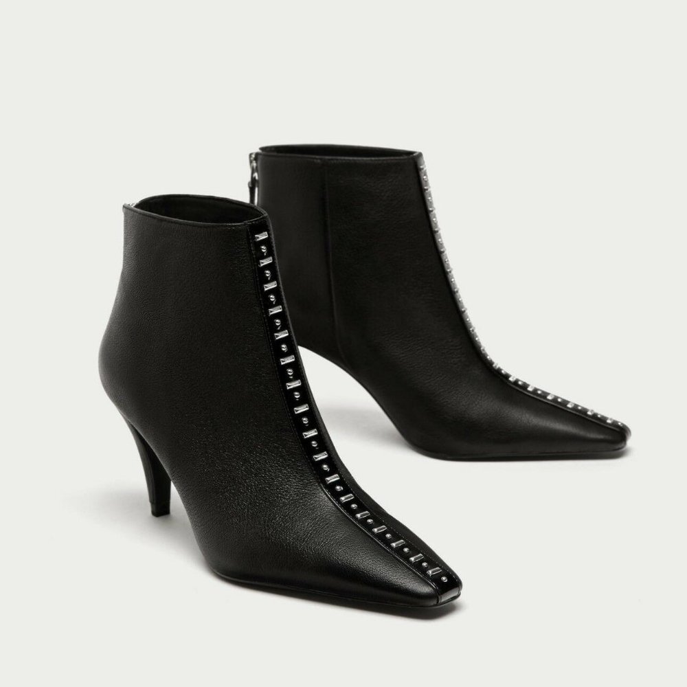 ZARA STUDDED LEATHER BLACK ANKLE BOOTS BRAND NEW WITH TAGS US 6.5 EUR 37